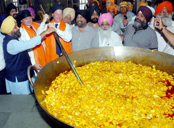 This isn't sexist at all.