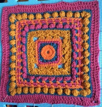 Team Hooker : Come flash your wares at the Hotel Crochetfornia.