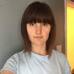 First hair cut in 7months tomorrow. Help. Pic included