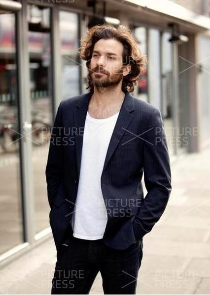 Swagger Inn: Thread 92 Right! Ades gone...Fire up the Nonny