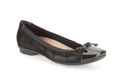 What shoes to wear for interview next week in a school?
