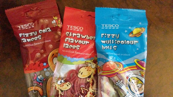 The November 2015 bus is back on the road, chugging through beautiful scan pic landscapes, picking up plenty of Dairyleas, muffins and whathaveyous on it's way!