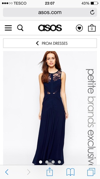 Please help me accessorise this dress