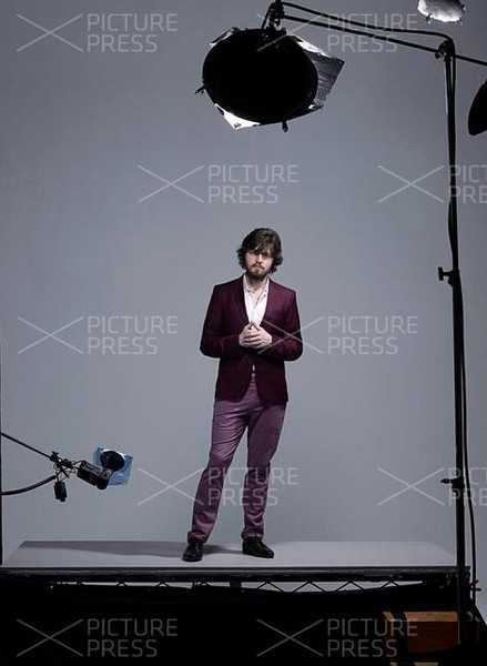 Swagger Inn: Thread 93 - Carry on wenching, Musketeers ahoy!