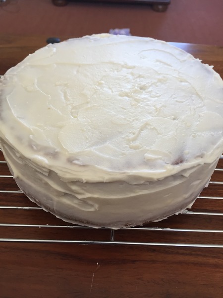Covering with fondant