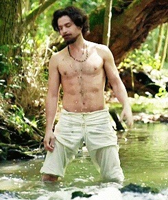 Swagger Inn: Thread 94 - Cumpleaños feliz! It's Santi's 37th birrrrthday...