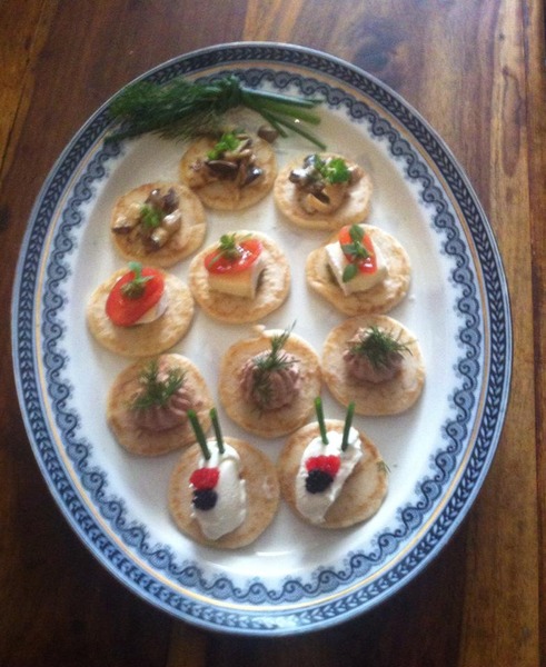 What are the 'must haves' for the perfect hostess?