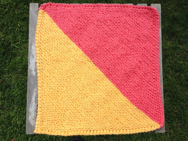 Woolly Hugs: Blankets for the Children of Chernobyl. Squares needed!