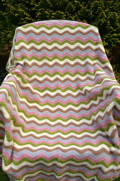 Woolly Hugs: The Babettes, Billie's Blankets and Little Hugs.