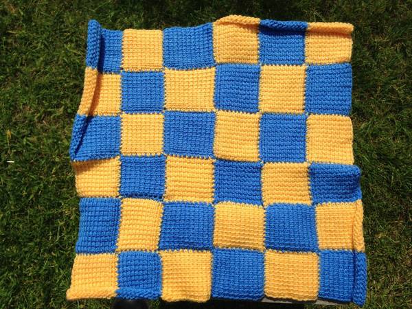 Woolly Hugs: Blankets for the Children of Chernobyl. Squares needed!
