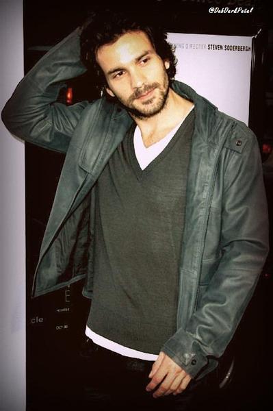 Swagger Inn: Thread 94 - Cumpleaños feliz! It's Santi's 37th birrrrthday...