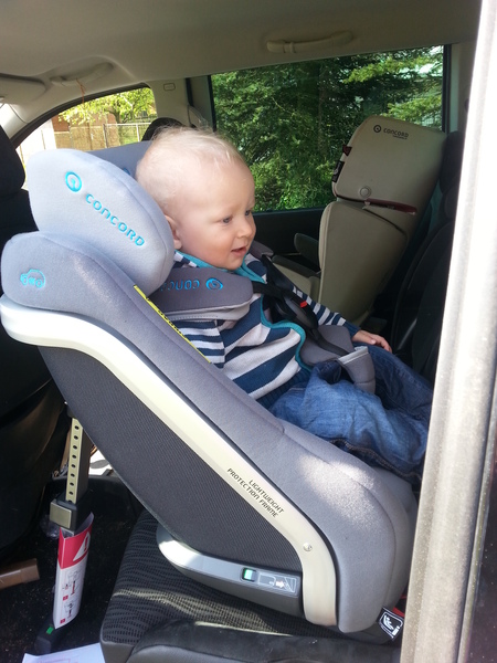 BeSafe iZi Combi X4 ISOfix versus Concord REVERSO