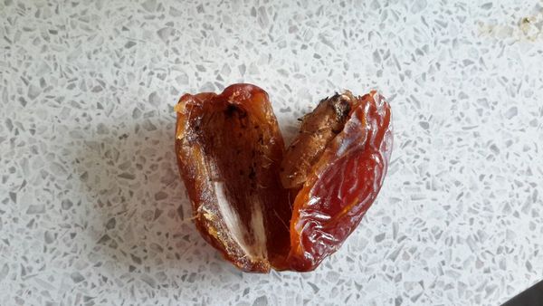 to not eat this medjool date
