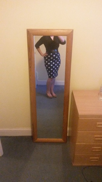 One days notice. Evening out tomorrow is 50s themed. Help!