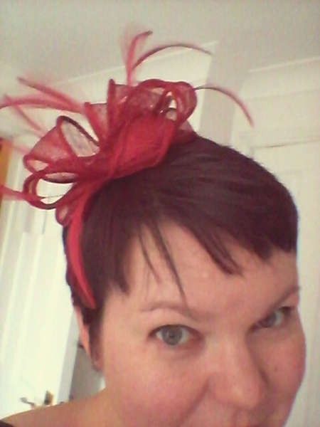 Growing out a pixie...without descending into frumpsville