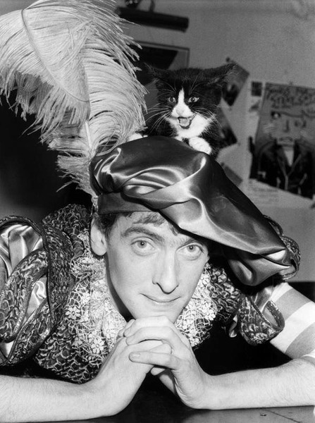 Swagger Inn : Thread 97 - Wenches Keep Wenching....