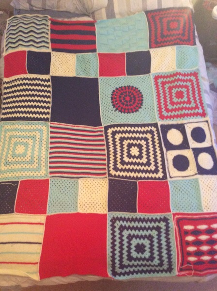 Woolly Hugs: Blankets for the Children of Chernobyl. Squares needed!