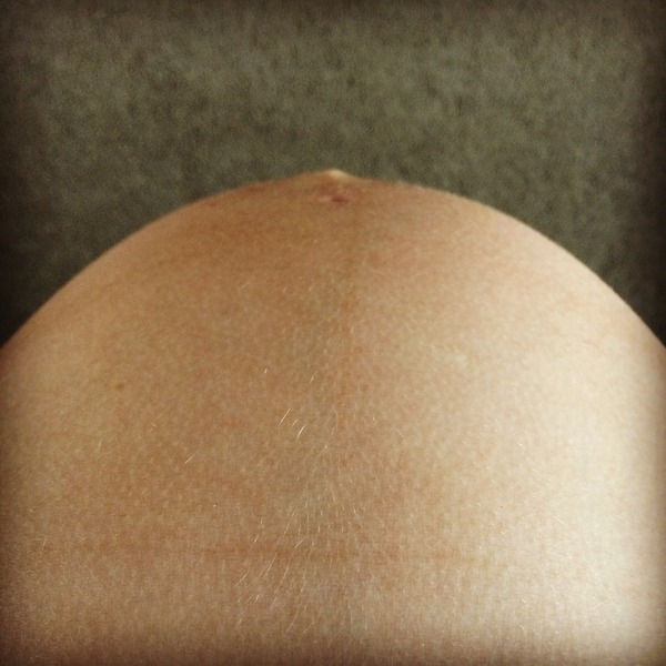 July 2015 (thread 10) - the one where the bumps are huge, feet become unreachable and nesting seriously kicks in.