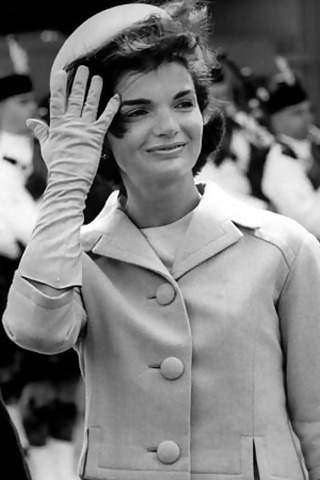 for any 60s fans, I'm hunting for a Jackie O style hat