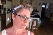 Growing out a pixie...without descending into frumpsville