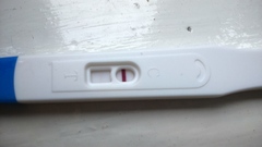 Clearblue Plus - very faint positive - anyone experienced this? hellllppppp...
