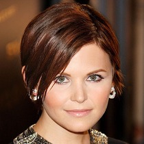 Can't decide on these 2 hairstyles. What do you think (AKA please help!)