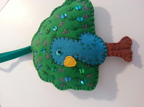 Woolly Hugs. A blanket for DashingRedHead's family. Can anyone help us please?