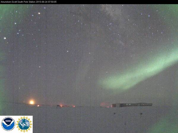 Armchair aurora watching