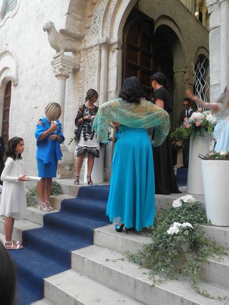 Guest at wedding in Italy, it's going to be a scorcher!
