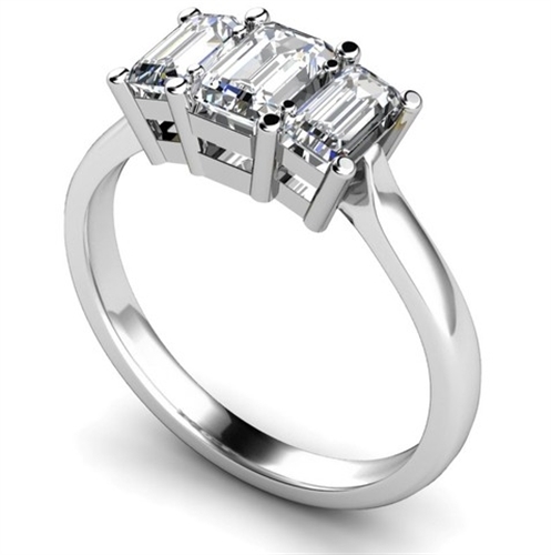 Engagement ring .. Erm help??