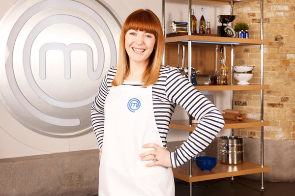 Yvette Fielding's hair