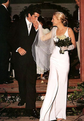 to think strapless wedding dresses aren't very flattering.
