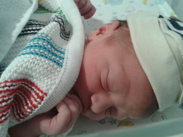 Recurrent Miscarriage Success Photo thread. Baby photos here...