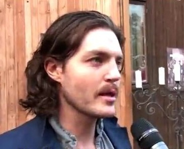 Swagger Inn Thread 101 - we're out & we're proud of our love for The Musketeers