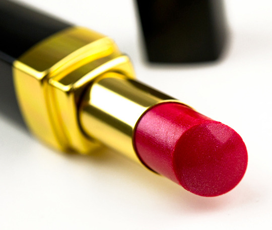 Help me find the perfect red lippy for daytime
