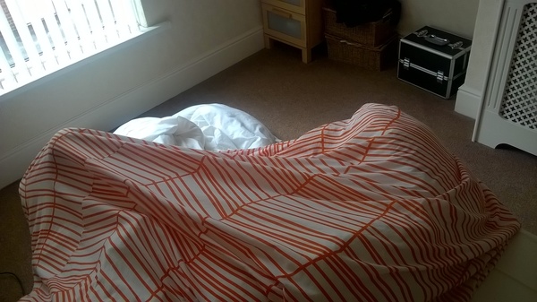 Fang-tastic fannies, Baywatch Blowjobs and good old british summer (arse) rain). It's JSing Grads 30!