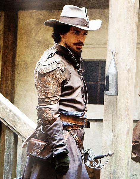Swagger Inn Thread 101 - we're out & we're proud of our love for The Musketeers