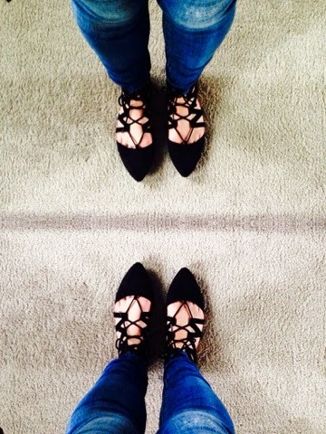 Boden Lille lace up points