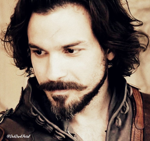 Swagger Inn Thread 101 - we're out & we're proud of our love for The Musketeers