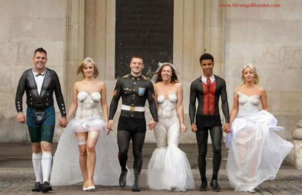 To get married in jeans?