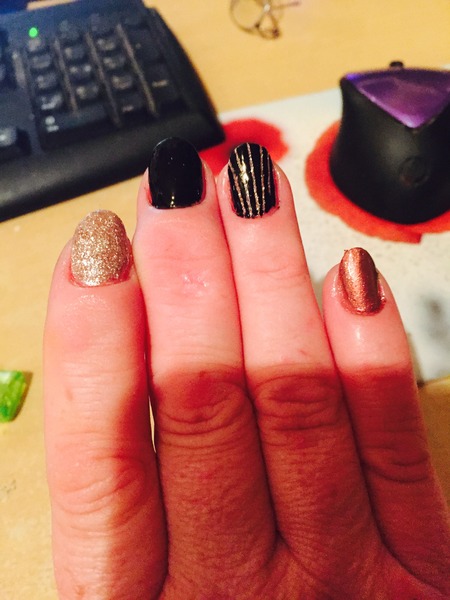 To think bitten nails on an adult looks grubby