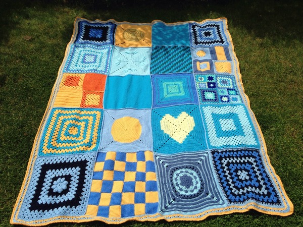 Woolly Hugs: Blankets for the Children of Chernobyl. Squares needed!