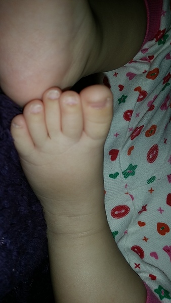 Aibu to think babies feet are the cutest thing ever?!