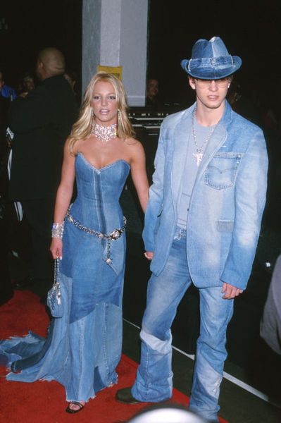 To get married in jeans?