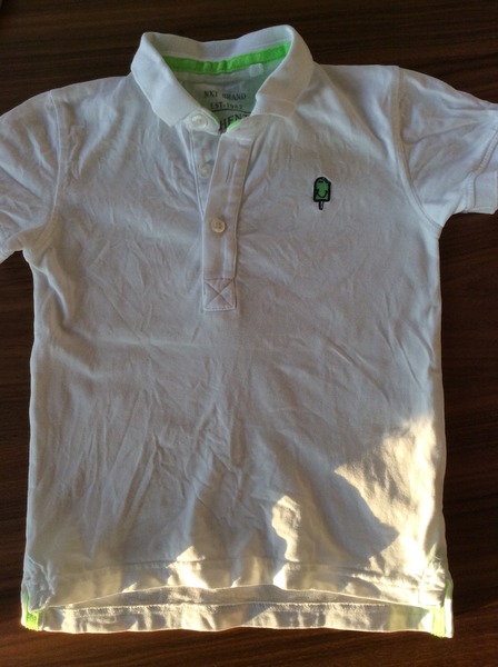 DS's top looks like the 'before' version in a stain remover advert