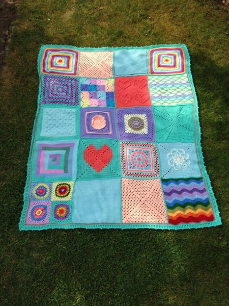 Woolly Hugs: Blankets for the Children of Chernobyl. Squares needed!