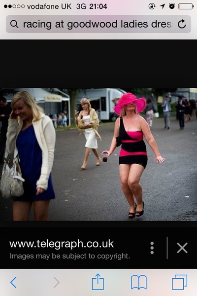 what do you wear to the races?