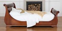 Sleigh bed where mattress lifts to reveal storage - does it exist?