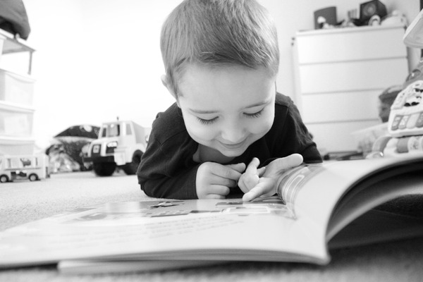 Share your top tips for reading with toddlers and win £300 worth of books NOW CLOSED