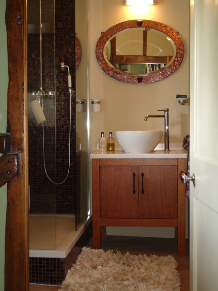 What's the current fashion for bathrooms?